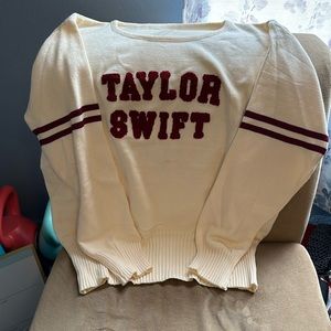 Taylor Swift Red Era knit sweater